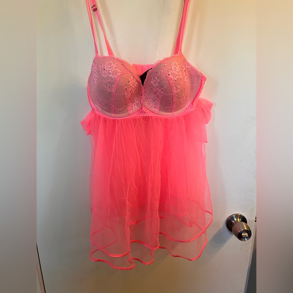 Victorias Secret Hot Pink Babydoll Lingerie 36C Sequins Bows Floral Print